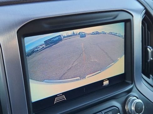 Used 2019 GMC Sierra 1500 SLE w/ SLE Value Package image 19