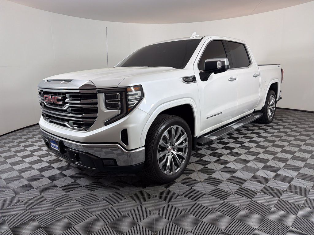 Used 2023 GMC Sierra 1500 SLT w/ SLT Premium Package AWD/4WD image 7