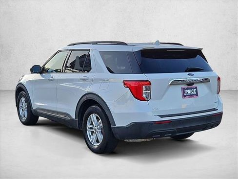 Used 2020 Ford Explorer XLT RWD image 8