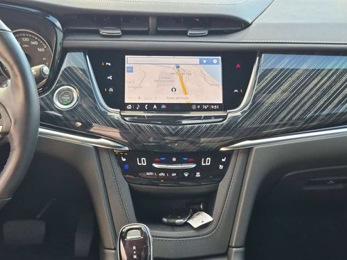 New 2024 Cadillac XT6 Premium Luxury w/ Technology Package AWD/4WD image 12