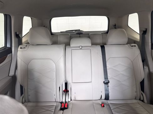 New 2026 Volkswagen Atlas SE image 25