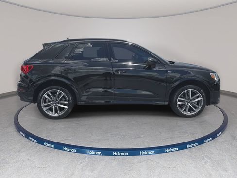 Certified 2025 Audi Q3 2.0T Premium w/ Convenience Package AWD/4WD image 5