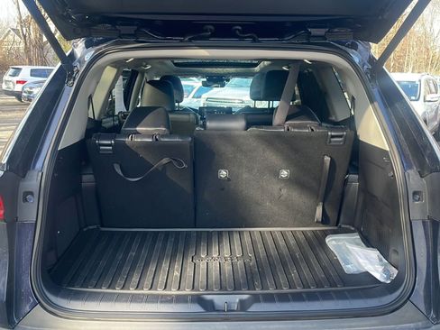 Certified 2026 Toyota Grand Highlander Limited image 9