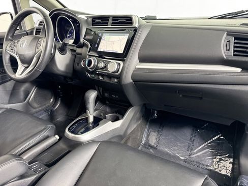 Used 2017 Honda Fit EX-L image 32