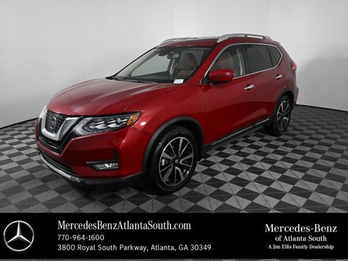 Used 2017 Nissan Rogue SL w/ SL Premium Package image 1