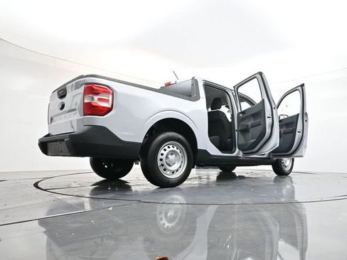 New 2025 Ford Maverick XL FWD image 40