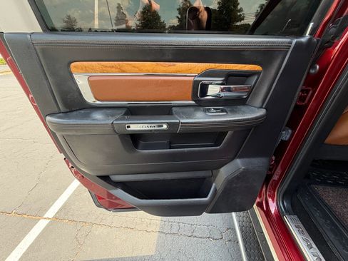 Used 2016 RAM 3500 Laramie Longhorn AWD/4WD image 17