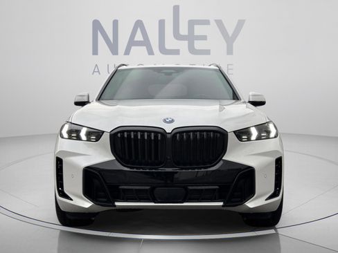 Used 2026 BMW X5 xDrive50e w/ M Sport Package AWD/4WD image 7