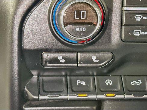 Used 2019 Chevrolet Silverado 1500 LT w/ Texas Edition RWD image 18