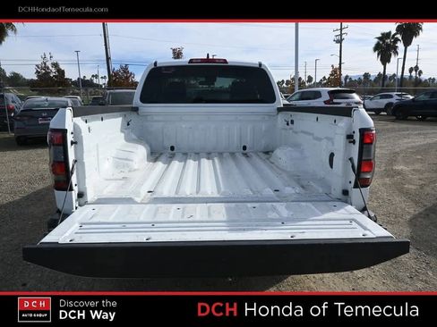 Used 2024 Nissan Frontier S image 21