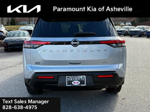 Used 2024 Nissan Pathfinder S image 5