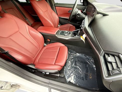 Used 2023 BMW 330i Sedan w/ Convenience Package RWD image 14
