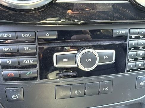 Used 2015 Mercedes-Benz GLK 350 4MATIC image 36