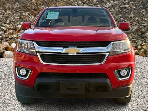 Used 2016 Chevrolet Colorado LT w/ LT Convenience Package image 3