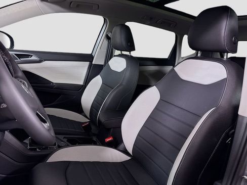 New 2026 Volkswagen Taos SEL AWD/4WD image 22
