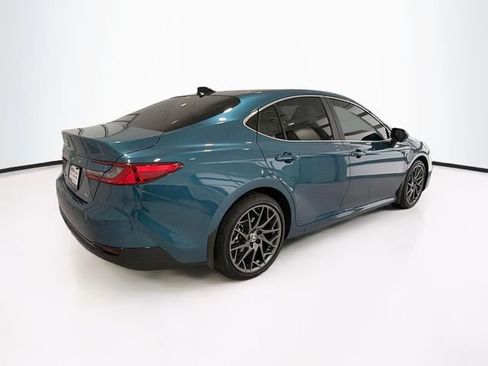 Used 2026 Toyota Camry XLE w/ Premium Plus Package FWD image 7