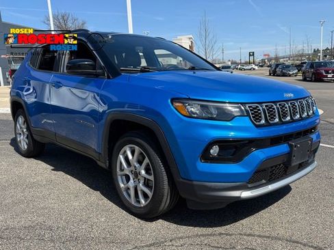 Used 2025 Jeep Compass Limited AWD/4WD image 1