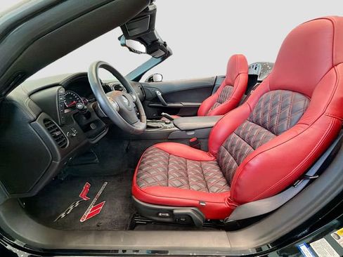 Used 2011 Chevrolet Corvette Grand Sport w/ Preferred Equipment Group image 18