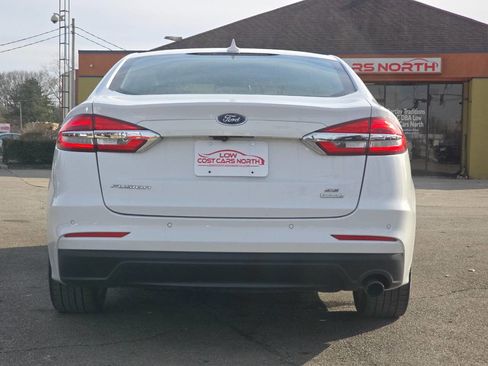 Used 2019 Ford Fusion SE image 6