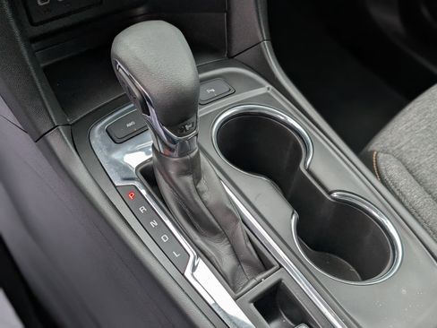 Used 2022 Chevrolet Equinox LT image 25