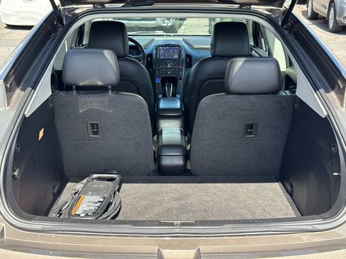 Used 2014 Chevrolet Volt Premium w/ Premium Trim Package image 9
