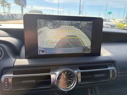 Used 2021 Lexus IS 300 image 16