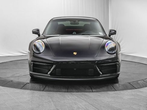 Used 2024 Porsche 911 Carrera S image 2