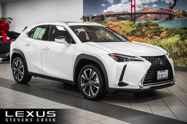 Used 2024 Lexus UX 250h FWD image 1