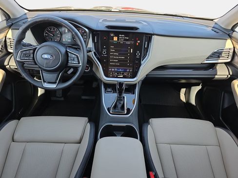 Used 2025 Subaru Outback Limited image 9
