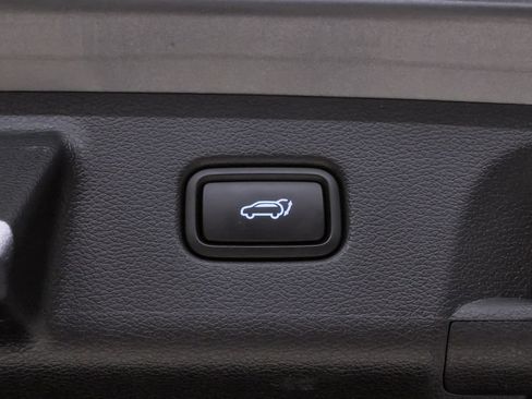 Certified 2025 Hyundai Palisade SEL FWD image 31