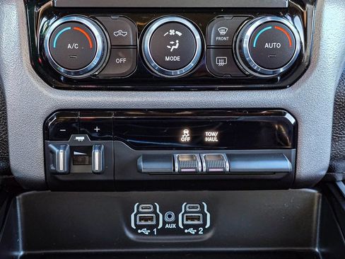 Used 2022 RAM 1500 Big Horn image 23