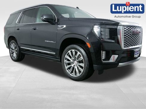 Used 2021 GMC Yukon Denali w/ Denali Ultimate Package AWD/4WD image 1