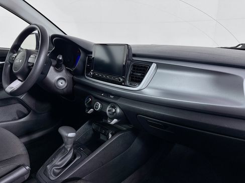 Used 2022 Kia Rio LX image 28