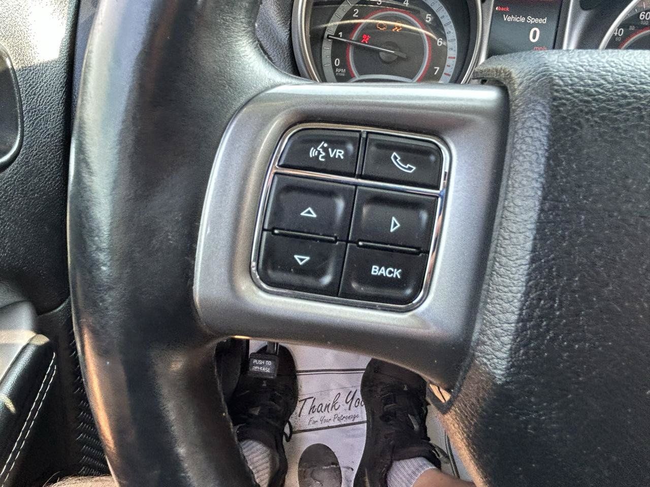 Used 2015 Dodge Journey Crossroad w/ Driver Convenience Group FWD image 22