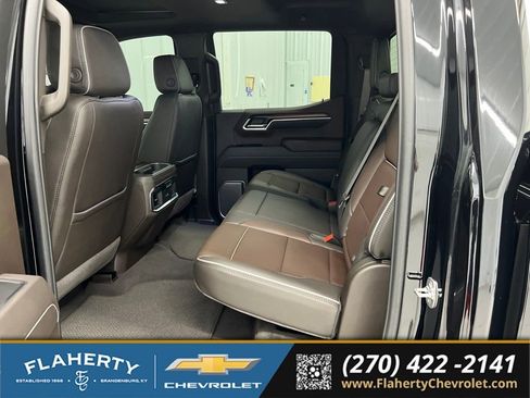 Used 2025 GMC Sierra 1500 Denali AWD/4WD image 11