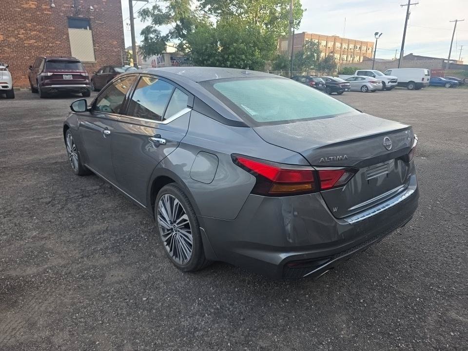 Certified 2023 Nissan Altima 2.5 SL AWD/4WD image 4