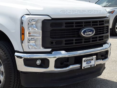 Used 2024 Ford F250 XL w/ FX4 Off-Road Package AWD/4WD image 26