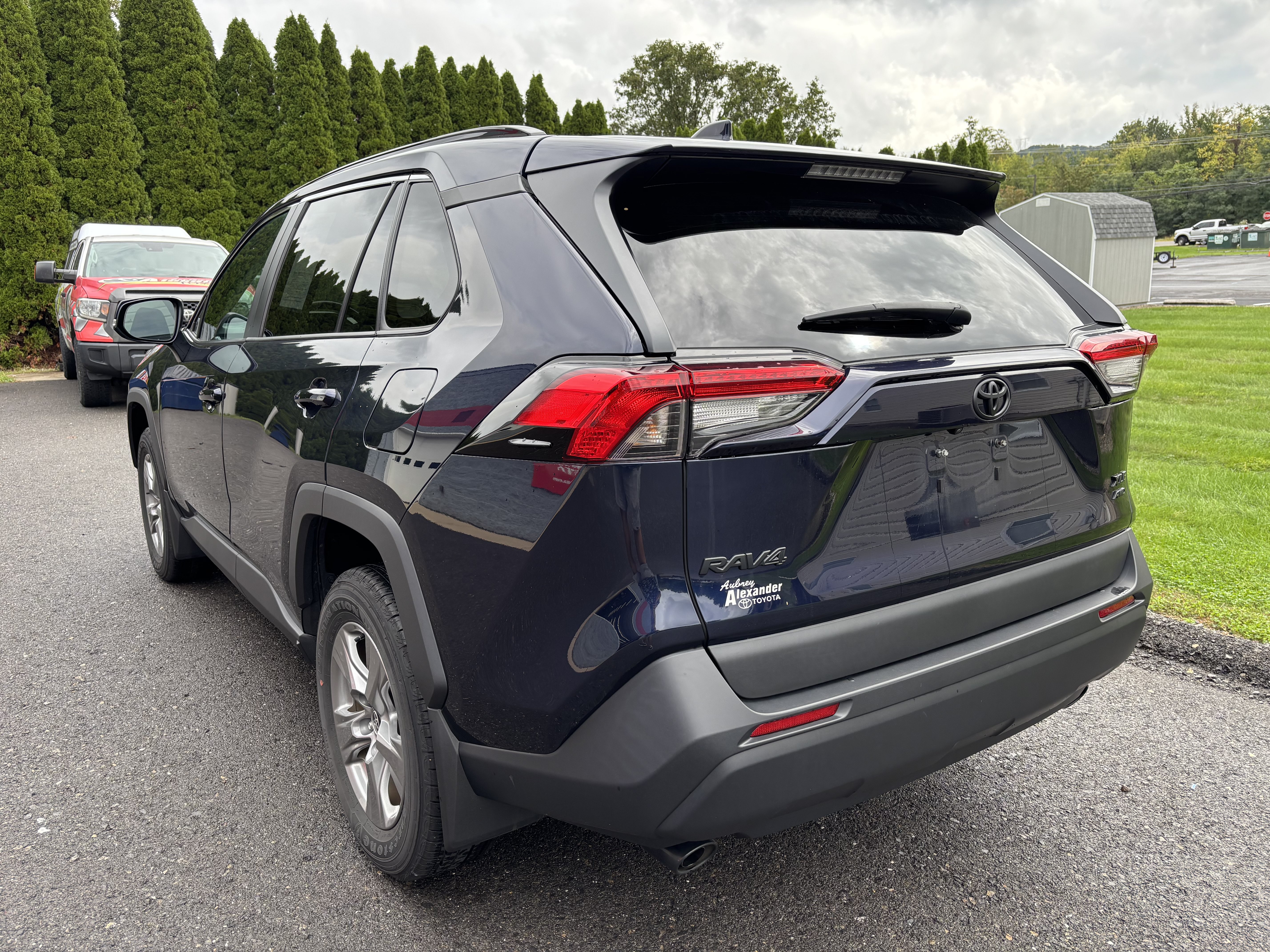 Certified 2024 Toyota RAV4 XLE w/ Convenience Package AWD/4WD image 6
