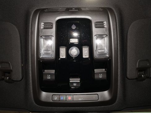Certified 2025 Cadillac Escalade Premium Luxury w/ Touring Package AWD/4WD image 34