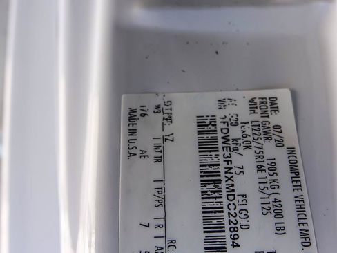 Used 2021 Ford E-350 and Econoline 350 Super Duty RWD image 25