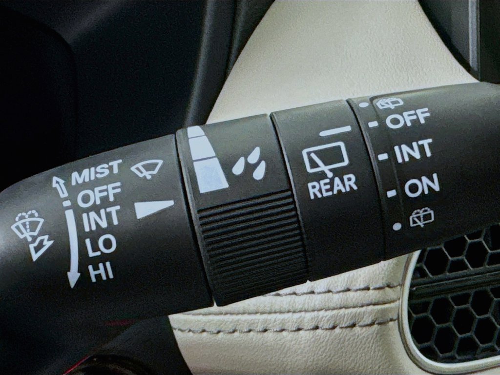 New 2027 Honda HR-V EX-L image 18