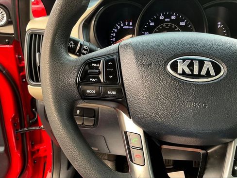 Used 2013 Kia Rio LX FWD image 11