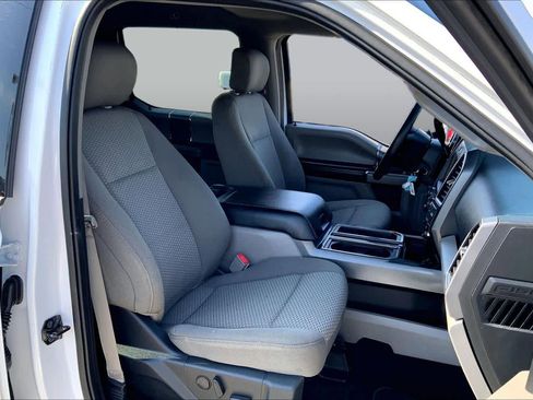 Used 2019 Ford F150 XLT w/ Equipment Group 302A Luxury RWD image 9