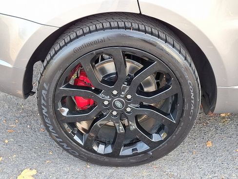 Used 2022 Land Rover Range Rover Sport HSE Dynamic image 10