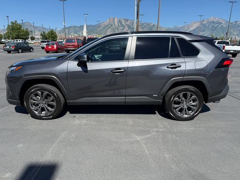 Used 2023 Toyota RAV4 XLE Premium AWD/4WD image 2
