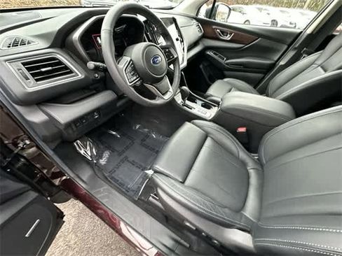 Certified 2025 Subaru Ascent Touring image 17