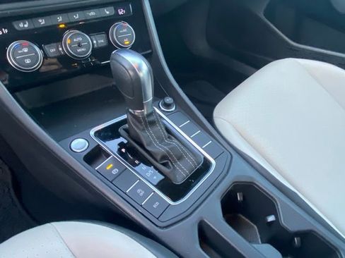 Used 2019 Volkswagen Jetta R-Line image 23