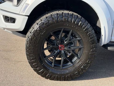 Used 2025 Ford F150 Raptor AWD/4WD image 4