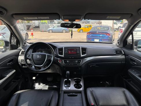 Used 2017 Honda Ridgeline RTL image 18