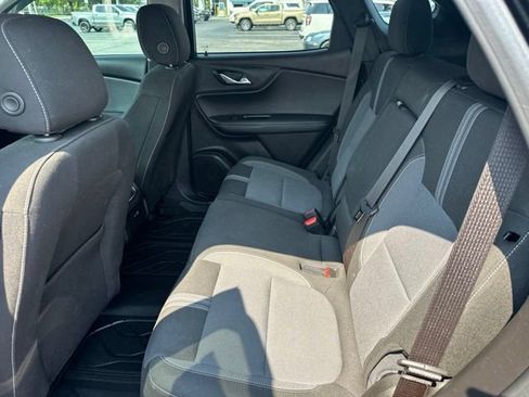 Used 2023 Chevrolet Blazer LT w/ Convenience Package FWD image 10